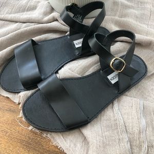 Black Steve Madden Sandal